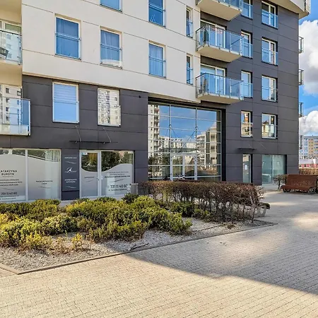 Rakoczego Modern Parking By Renters Gdansk